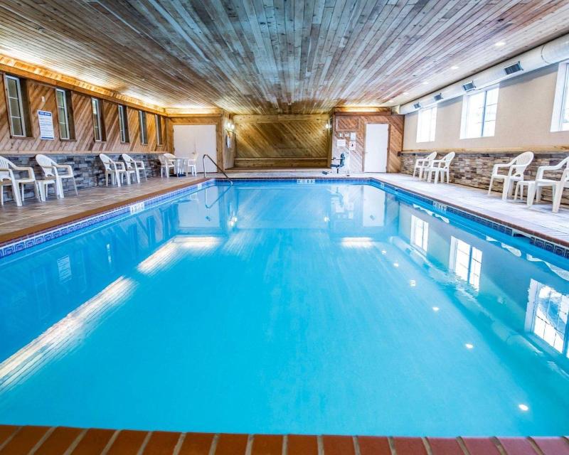 Comfort Inn & Suites Riverview