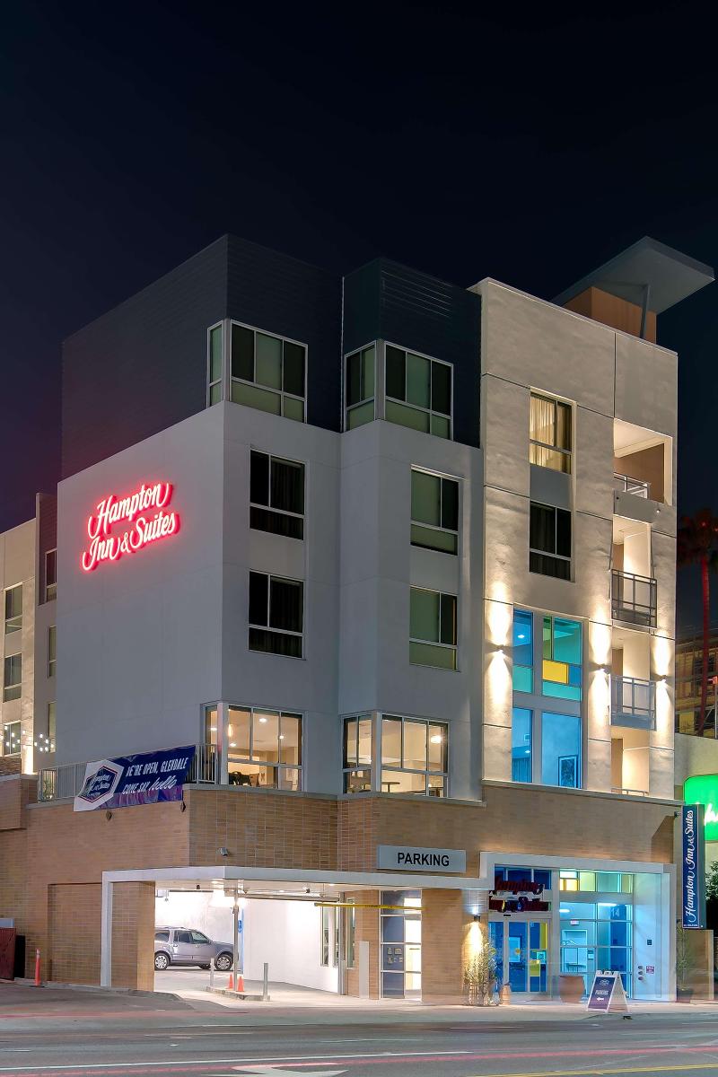 Hampton Inn & Suites Los Angeles - Glendale