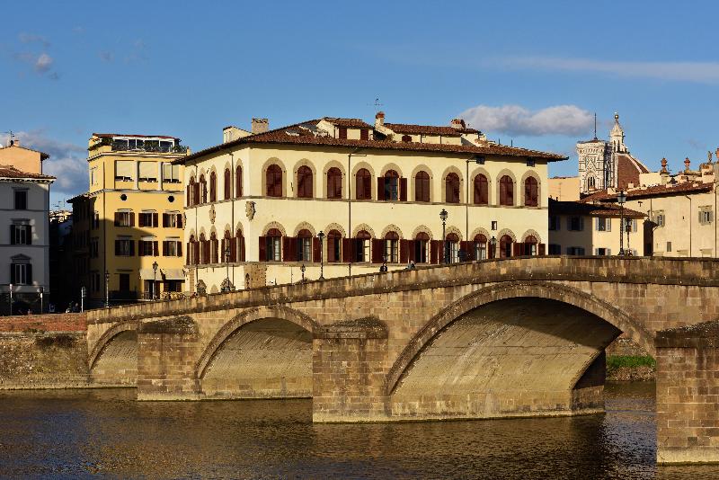 Leone Blu Suites | UNA Esperienze